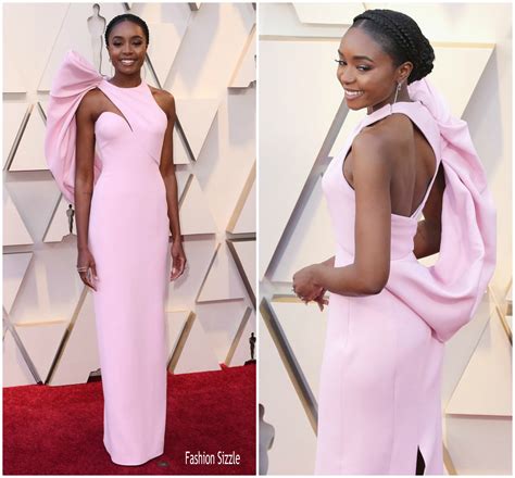 kiki layne in atelier versace